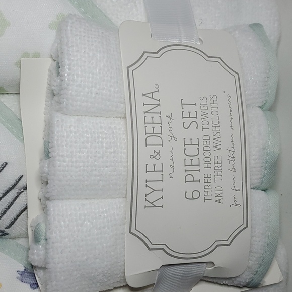 KYLE & DEENA 6 Piece Set - 3 Hooded Towels & 3 Washcloths - Animals - Picture 4 of 6